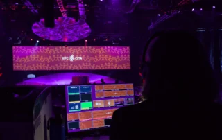 Comment la production audiovisuelle façonne l’expérience d’un événement corporatif